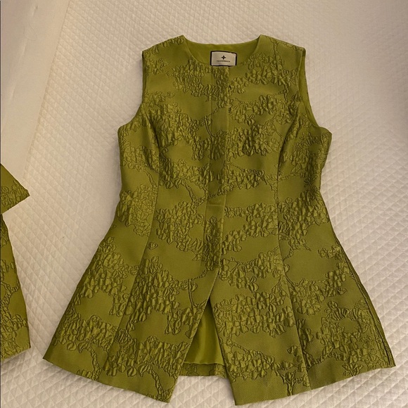 Tuckernuck Brocade Metallic Vest and Skirt Size 0 - Picture 2 of 8